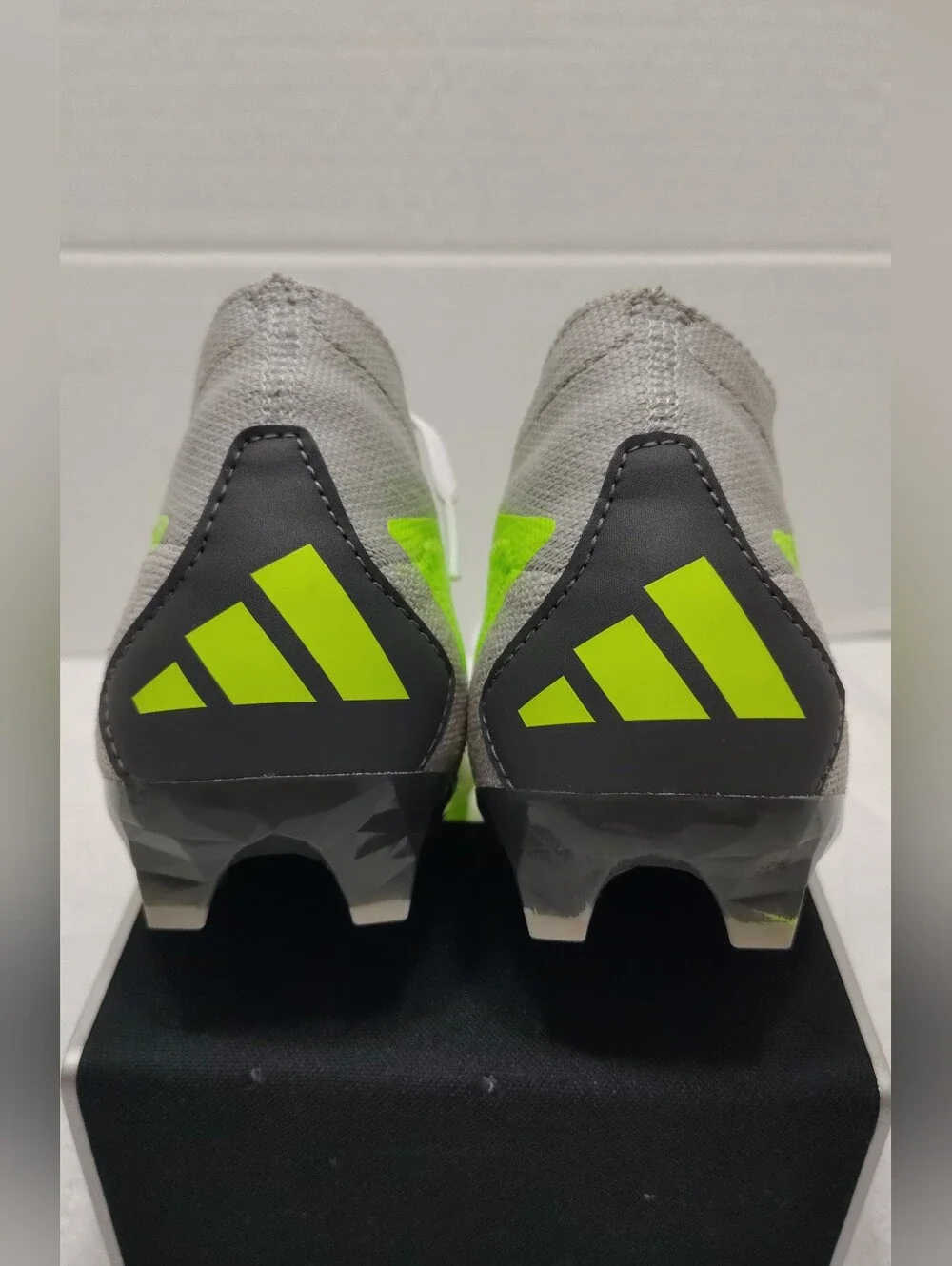Adidas Predator Accuracy.2 FG, Men # 6.5 US Soccer Cleats